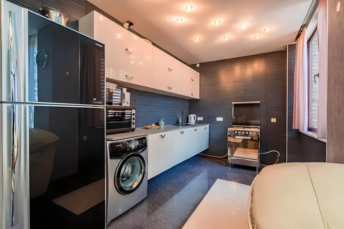 Cabernet Corner Appartement Tbilisi Buitenkant foto